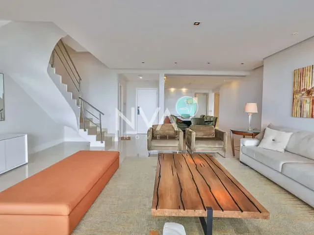 Cobertura / Penthouse com 598m² 4 quartos e 8 banheiros, à venda, no bairro Barra da Tijuca em Rio de Janeiro