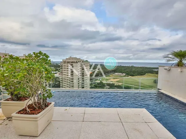 Cobertura / Penthouse com 598m² 4 quartos e 8 banheiros, à venda, no bairro Barra da Tijuca em Rio de Janeiro