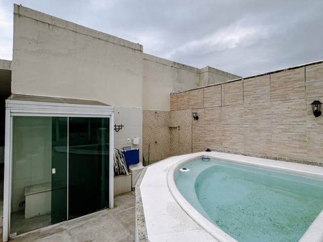 Cobertura / Penthouse 3 quartos e 4 banheiros, à venda, no bairro Glória em Macaé