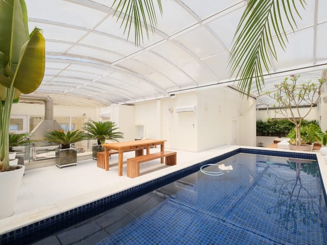 Cobertura / Penthouse com 649m² 4 quartos e 7 banheiros, à venda ou para alugar, no bairro Vila Nova Conceição em São Paulo