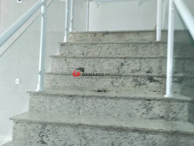 Cobertura / Penthouse 4 quartos e 1 banheiro, à venda, no bairro Vila Curuçá em Santo André