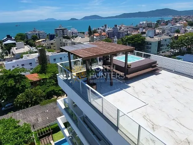 Cobertura / Penthouse com 600m² 4 quartos e 5 banheiros, à venda, no bairro Canasvieiras em Florianópolis
