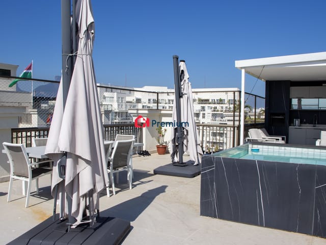 Cobertura / Penthouse 4 quartos e 4 banheiros, à venda, no bairro Barra da Tijuca em Rio de Janeiro