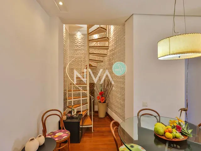 Cobertura / Penthouse com 205m² 4 quartos e 3 banheiros, à venda, no bairro Laranjeiras em Rio de Janeiro