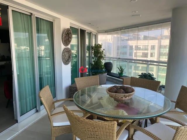 Cobertura / Penthouse 4 quartos e 7 banheiros, à venda, no bairro Barra da Tijuca em Rio de Janeiro