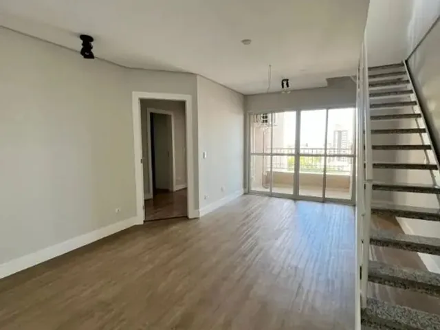 Cobertura / Penthouse 3 quartos e 4 banheiros, para alugar, no bairro Alto da Rua XV em Curitiba