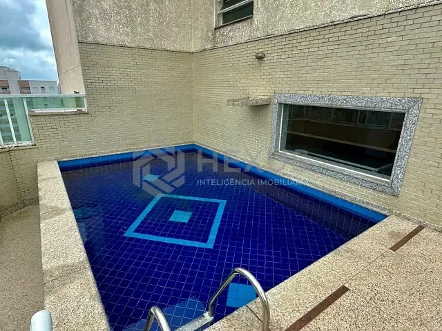 Cobertura / Penthouse 3 quartos e 3 banheiros, à venda ou para alugar, no bairro Tombo em Guarujá