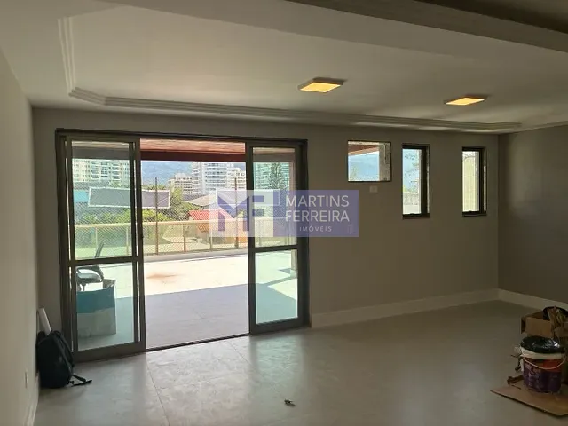 Cobertura / Penthouse com 180m² 3 quartos e 3 banheiros, à venda, no bairro Recreio dos Bandeirantes em Rio de Janeiro
