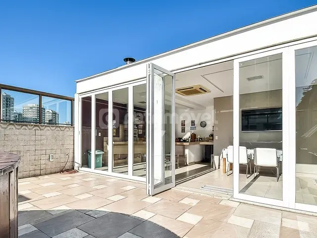 Cobertura / Penthouse 5 quartos e 8 banheiros, para alugar, no bairro Botafogo em Rio de Janeiro