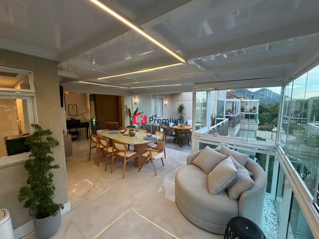 Cobertura / Penthouse 3 quartos e 4 banheiros, à venda, no bairro Recreio dos Bandeirantes em Rio de Janeiro