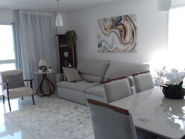 Cobertura / Penthouse 3 quartos e 4 banheiros, à venda, no bairro Glória em Macaé