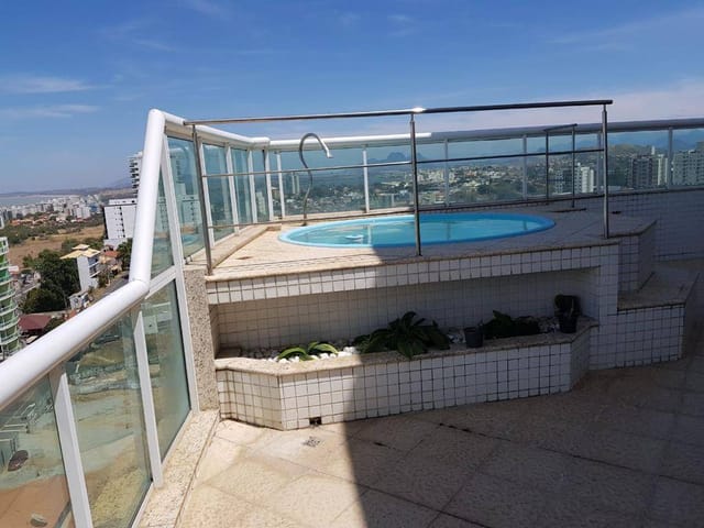 Cobertura / Penthouse 3 quartos e 4 banheiros, à venda, no bairro Glória em Macaé