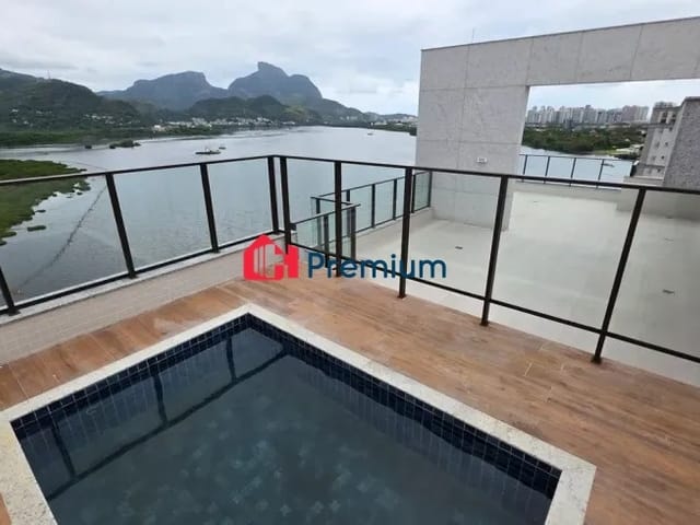 Cobertura / Penthouse 2 quartos e 3 banheiros, à venda, no bairro Barra da Tijuca em Rio de Janeiro