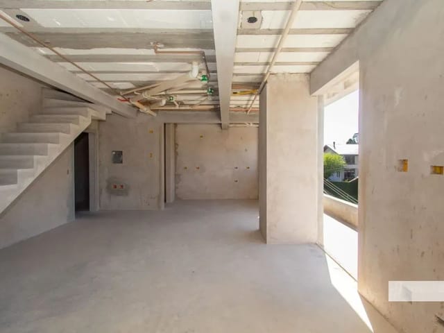 Cobertura / Penthouse 2 quartos e 5 banheiros, à venda, no bairro Campina do Siqueira em Curitiba