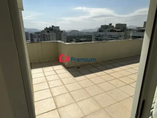 Cobertura / Penthouse 4 quartos e 3 banheiros, à venda, no bairro Jacarepaguá em Rio de Janeiro