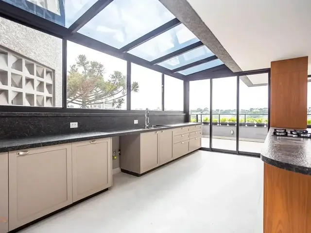 Cobertura / Penthouse à venda, no bairro Hugo Lange em Curitiba