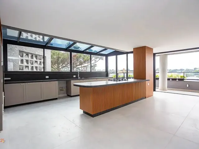 Cobertura / Penthouse à venda, no bairro Hugo Lange em Curitiba