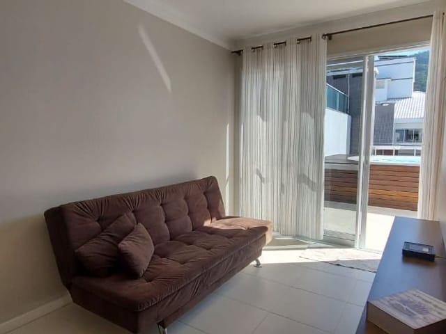 Cobertura / Penthouse 3 quartos e 3 banheiros, à venda, no bairro Ingleses do Rio Vermelho em Florianópolis