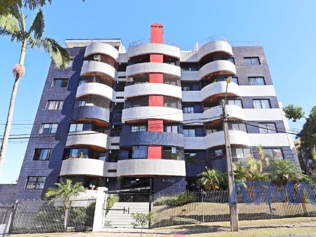 Cobertura / Penthouse 3 quartos e 3 banheiros, à venda, no bairro Água Verde em Curitiba