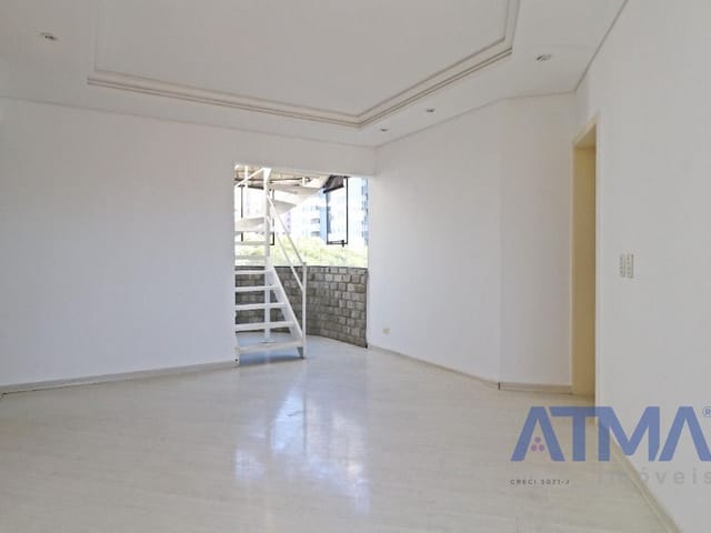 Cobertura / Penthouse 3 quartos e 3 banheiros, à venda, no bairro Água Verde em Curitiba