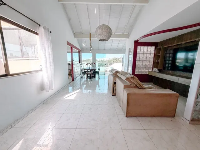 Cobertura / Penthouse 3 quartos e 3 banheiros, para alugar, no bairro Granja dos Cavaleiros em Macaé