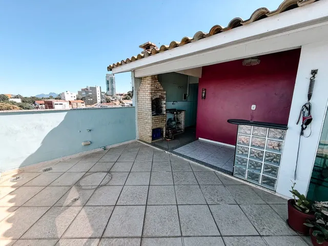 Cobertura / Penthouse 3 quartos e 3 banheiros, para alugar, no bairro Granja dos Cavaleiros em Macaé