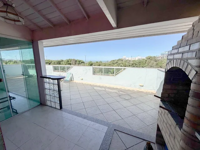Cobertura / Penthouse 3 quartos e 3 banheiros, para alugar, no bairro Granja dos Cavaleiros em Macaé