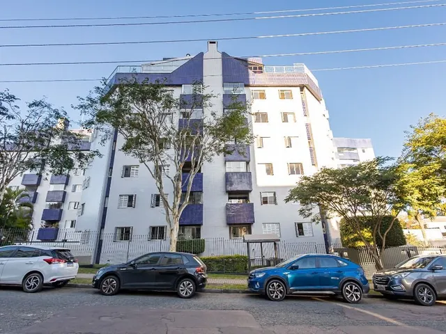Cobertura / Penthouse 3 quartos e 5 banheiros, à venda, no bairro Água Verde em Curitiba