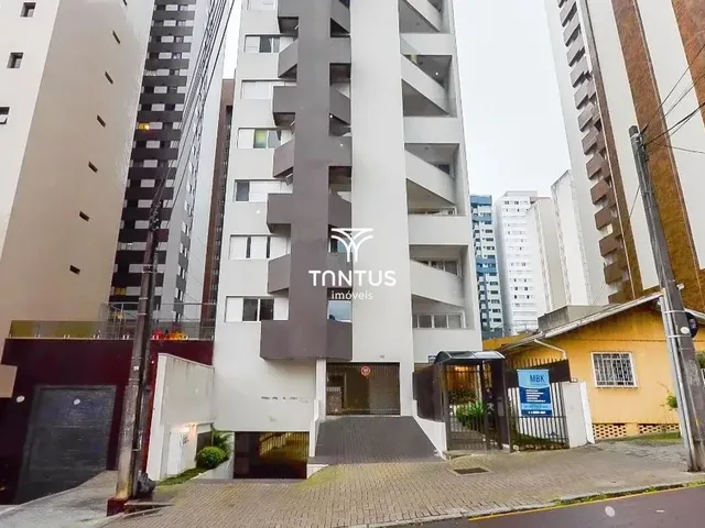 Cobertura / Penthouse 3 quartos e 3 banheiros, para alugar, no bairro Bigorrilho em Curitiba