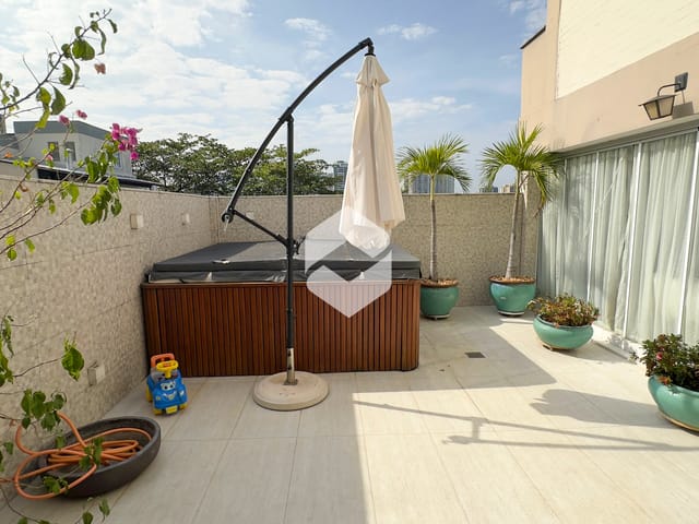Cobertura / Penthouse 4 quartos e 5 banheiros, à venda, no bairro Barra da Tijuca em Rio de Janeiro