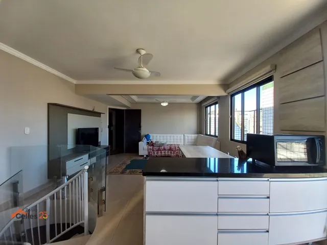 Cobertura / Penthouse 3 quartos e 2 banheiros, à venda, no bairro Centro em Guaratuba