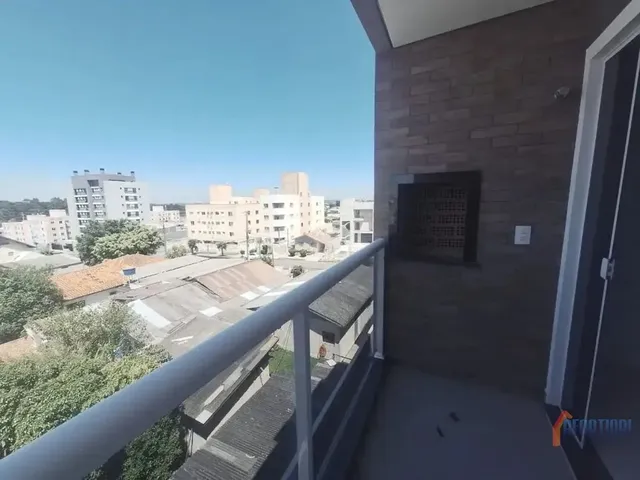 Cobertura / Penthouse 2 quartos e 1 banheiro, à venda, no bairro Pinheirinho em Curitiba
