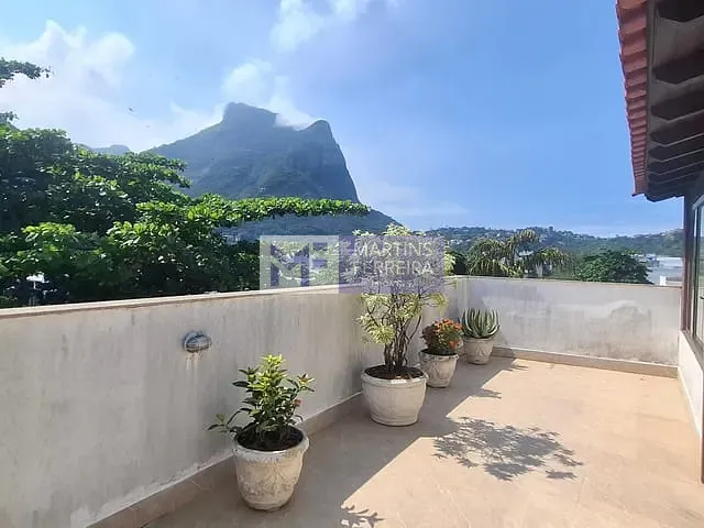 Cobertura / Penthouse com 300m² 4 quartos e 6 banheiros, à venda, no bairro Barra da Tijuca em Rio de Janeiro