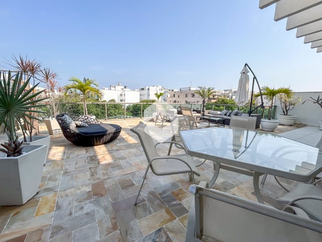 Cobertura / Penthouse 4 quartos e 5 banheiros, à venda, no bairro Recreio dos Bandeirantes em Rio de Janeiro