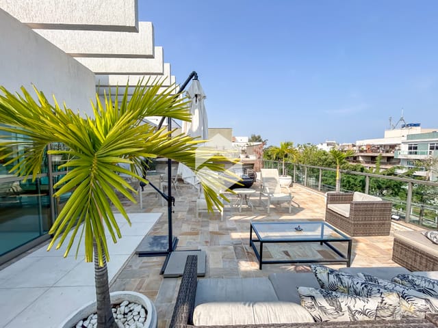 Cobertura / Penthouse 4 quartos e 5 banheiros, à venda, no bairro Recreio dos Bandeirantes em Rio de Janeiro