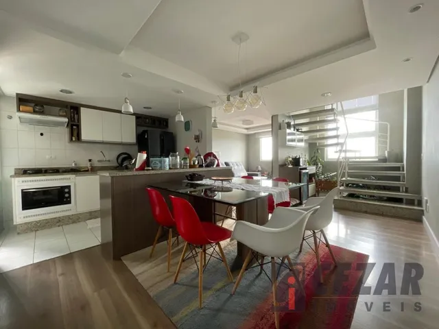 Cobertura / Penthouse 3 quartos e 2 banheiros, à venda, no bairro Estância Pinhais em Pinhais