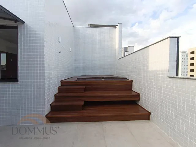 Cobertura / Penthouse com 286m² 3 quartos e 2 banheiros, à venda, no bairro Iguaçu em Ipatinga