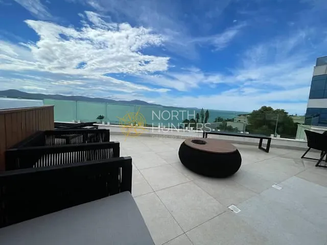 Cobertura / Penthouse com 535m² 4 quartos e 6 banheiros, à venda, no bairro canajure em Florianópolis