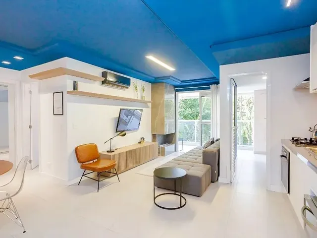 Cobertura / Penthouse 2 quartos e 2 banheiros, à venda, no bairro Bacacheri em Curitiba