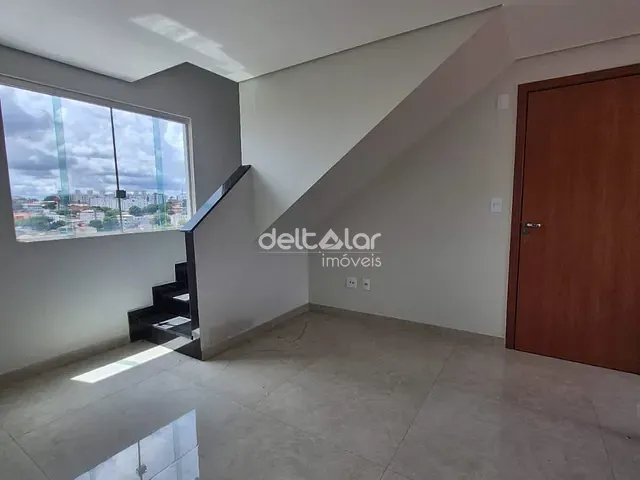 Cobertura / Penthouse com 120m² 3 quartos e 3 banheiros, à venda, no bairro Santa Mônica em Belo Horizonte