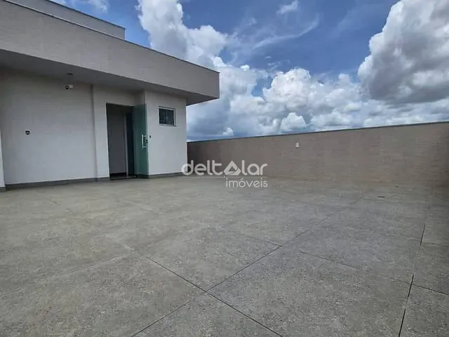 Cobertura / Penthouse com 120m² 3 quartos e 3 banheiros, à venda, no bairro Santa Mônica em Belo Horizonte