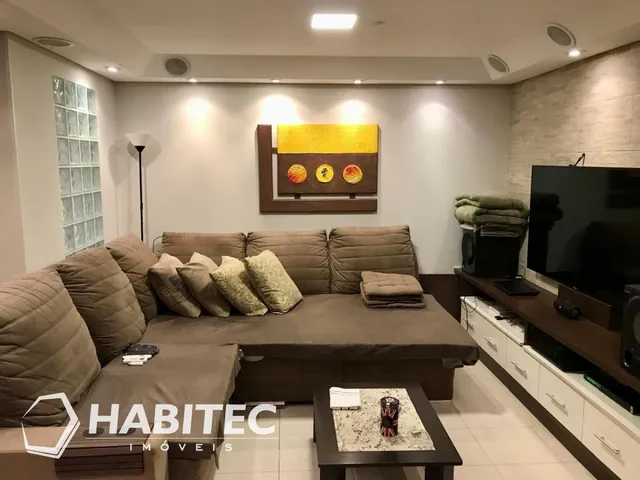 Cobertura / Penthouse 3 quartos e 3 banheiros, à venda, no bairro Água Verde em Curitiba