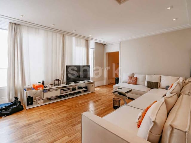 Cobertura / Penthouse com 326m² 2 quartos e 3 banheiros, à venda, no bairro Cerqueira César em São Paulo
