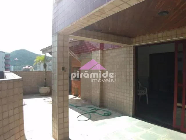 Cobertura / Penthouse com 144m² 3 quartos e 3 banheiros, à venda, no bairro Martim de Sá em Caraguatatuba