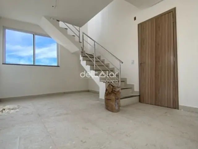 Cobertura / Penthouse 3 quartos e 2 banheiros, à venda, no bairro Santa Branca em Belo Horizonte