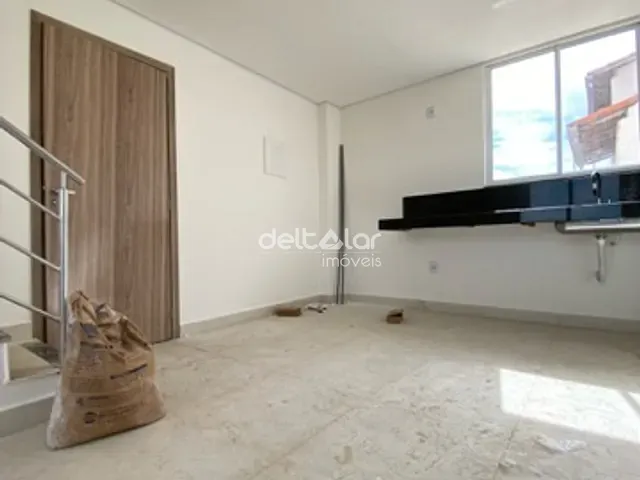 Cobertura / Penthouse 3 quartos e 2 banheiros, à venda, no bairro Santa Branca em Belo Horizonte