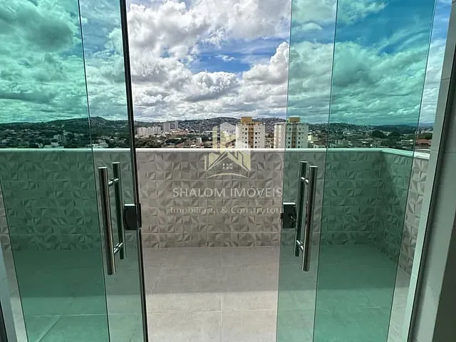 Cobertura / Penthouse 3 quartos e 1 banheiro, à venda, no bairro Piratininga (Venda Nova) em Belo Horizonte