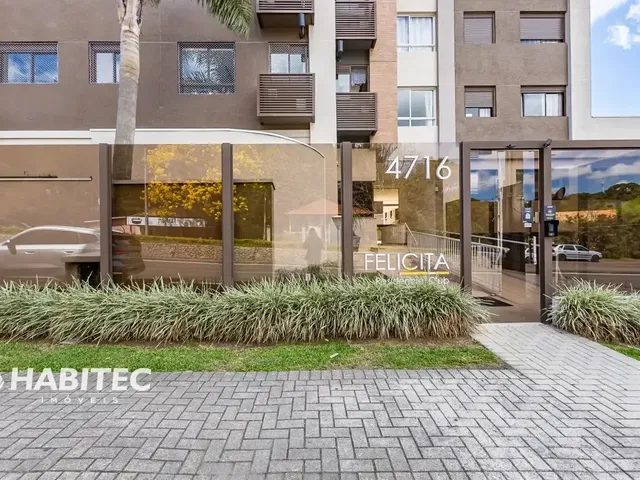 Cobertura / Penthouse 3 quartos e 3 banheiros, para alugar, no bairro Santa Felicidade em Curitiba