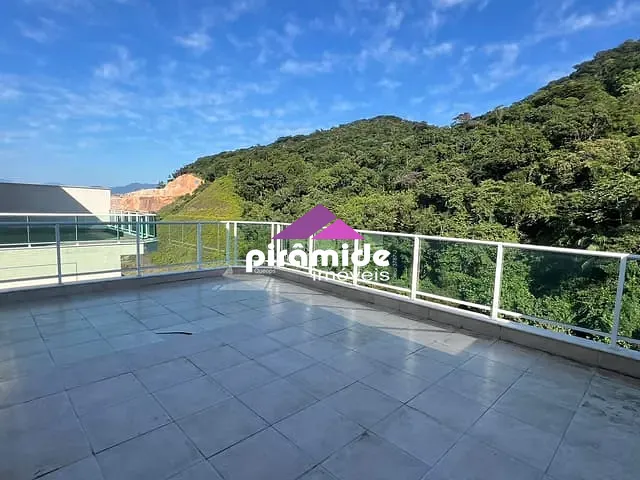 Cobertura / Penthouse com 166m² 3 quartos e 2 banheiros, à venda, no bairro Cidade Jardim em Caraguatatuba
