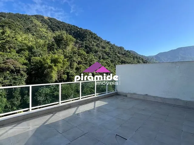 Cobertura / Penthouse com 166m² 3 quartos e 2 banheiros, à venda, no bairro Cidade Jardim em Caraguatatuba